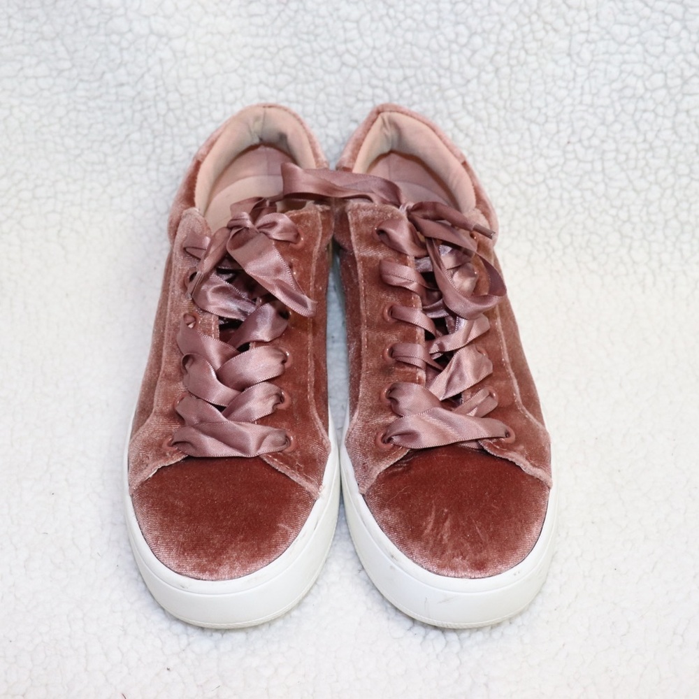 Steve Madden Velvet Sneakers